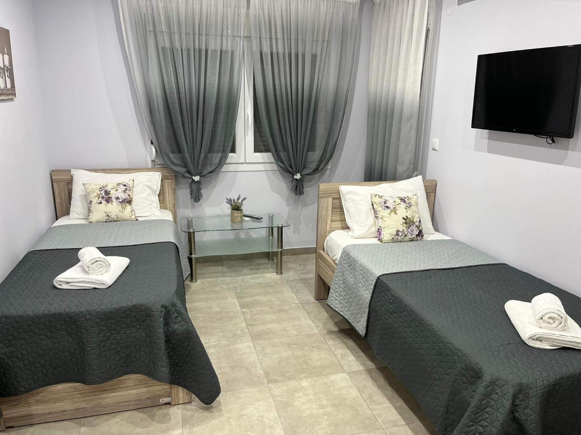 Kaiafas Luxury Philoxenia Apartment Nea Peramos  Phòng bức ảnh